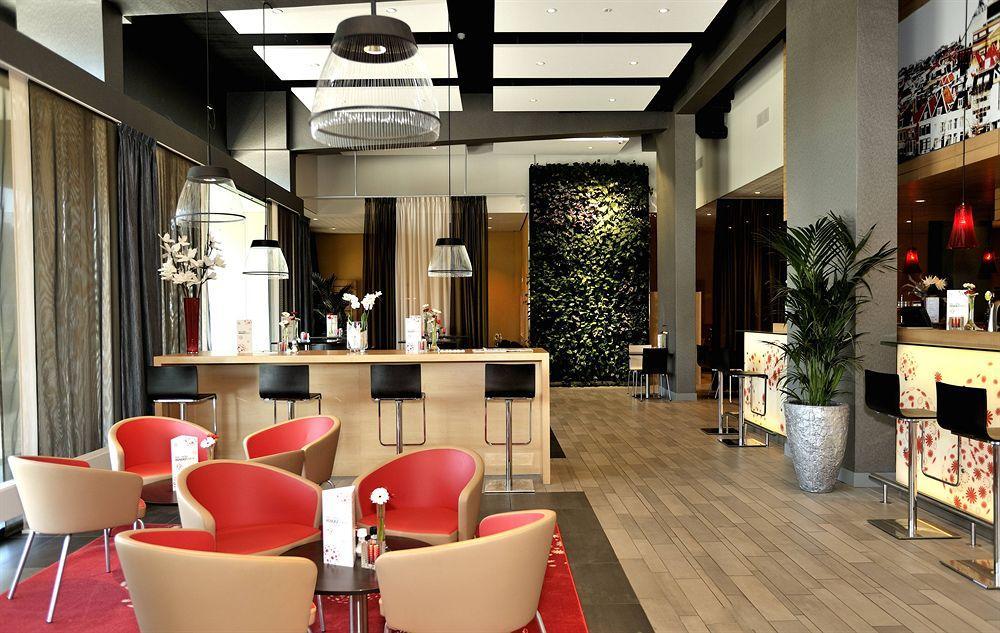 Hotel Ibis Centre 3*